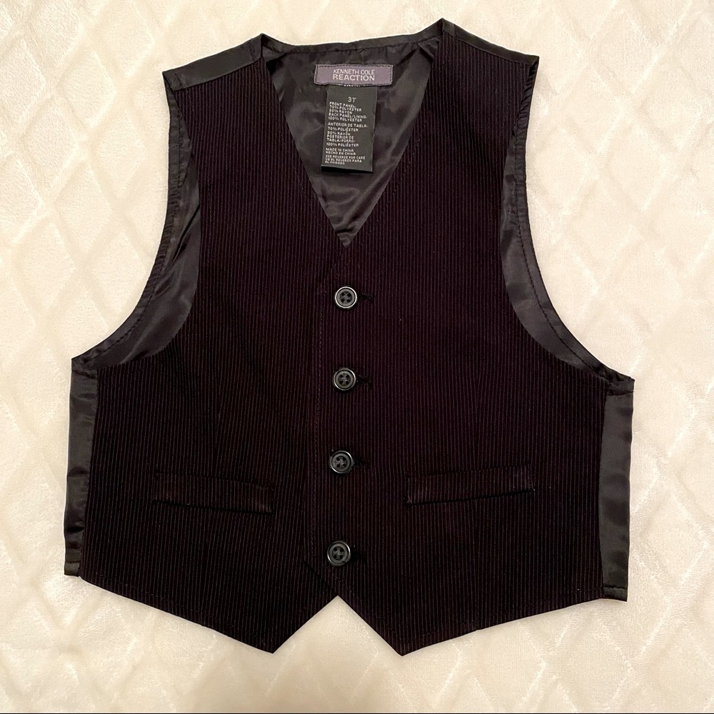 Kenneth Cole Reaction Pin Stripe Suit Vest EUC Size 3T